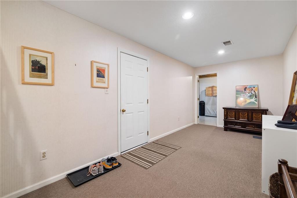 133 Shadow Ridge Drive Pittsburgh, PA 15238 - Photo 35 of 42 Gallery Image 35
