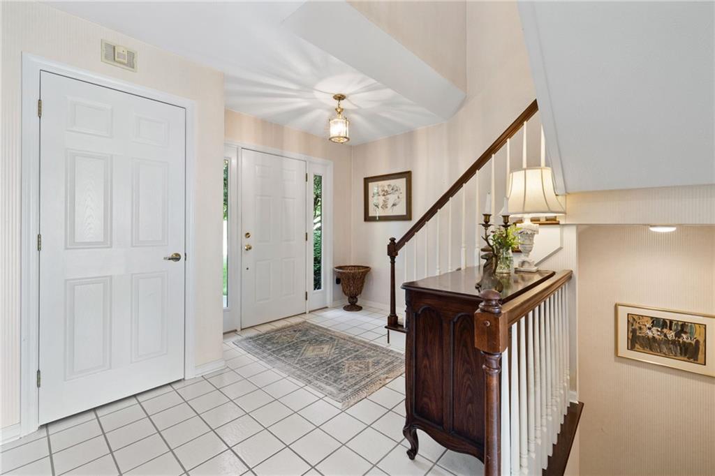 133 Shadow Ridge Drive Pittsburgh, PA 15238 - Photo 5 of 42 Gallery Image 5