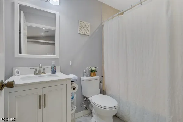 $529,900 | 4137-4139 Southwest 8th Place, Cape Coral, FL 33914