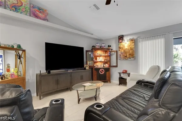 $529,900 | 4137-4139 Southwest 8th Place, Cape Coral, FL 33914