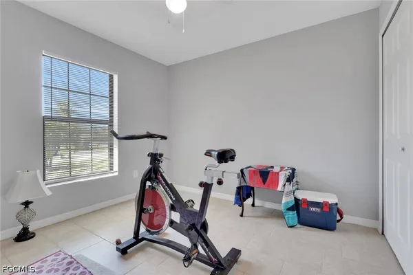 $529,900 | 4137-4139 Southwest 8th Place, Cape Coral, FL 33914