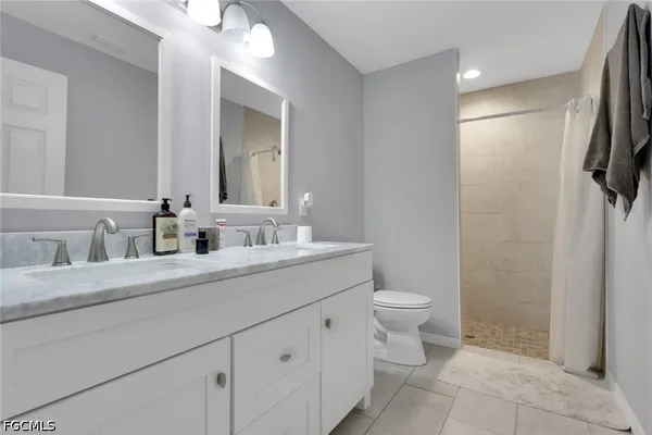 $529,900 | 4137-4139 Southwest 8th Place, Cape Coral, FL 33914