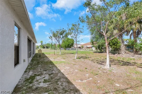 $529,900 | 4137-4139 Southwest 8th Place, Cape Coral, FL 33914