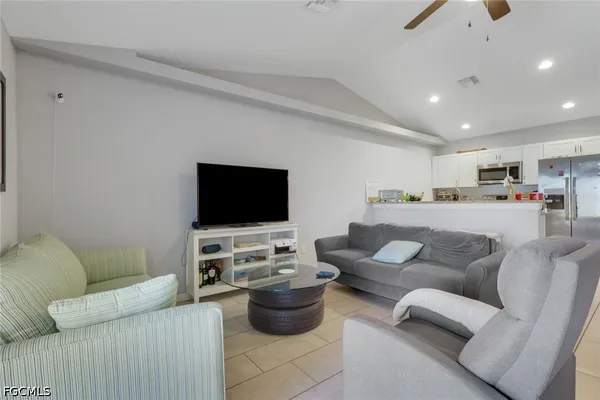 $529,900 | 4137-4139 Southwest 8th Place, Cape Coral, FL 33914