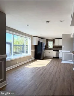 $1,900 | 4594 Baker Street, Philadelphia, PA 19127