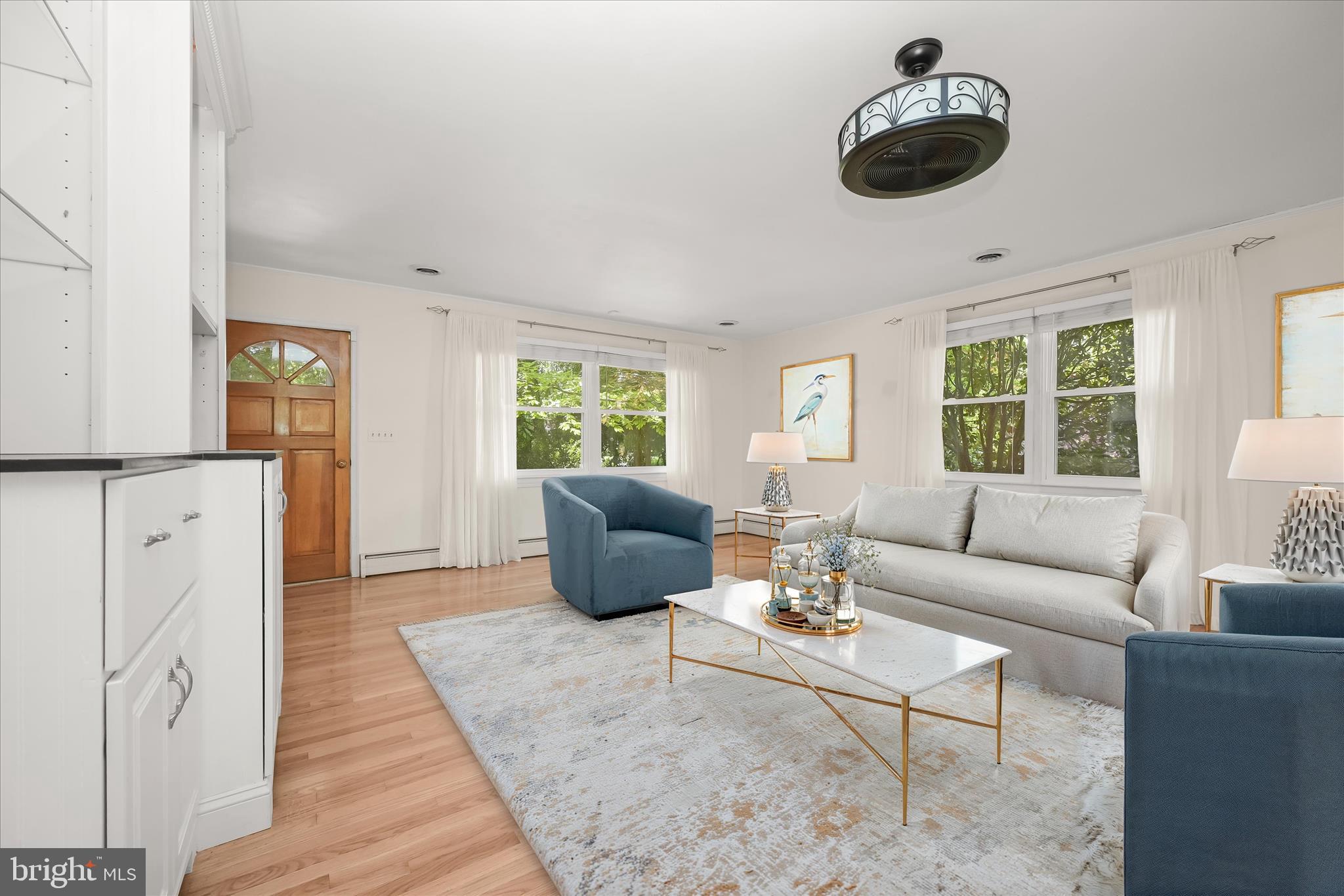 1915 Cherry Road Annapolis, MD 21409 - Photo 8 of 36 Virtually Staged Living Room