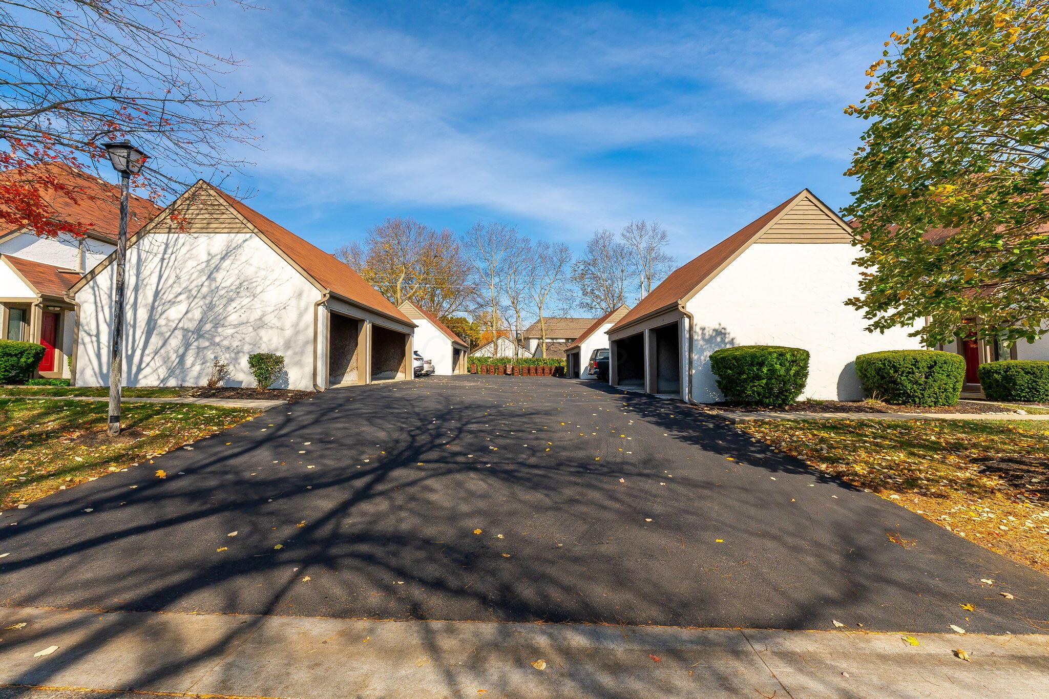 406 Edinburgh Road, Unit 406434 Dublin, OH 43017 - Photo 23 of 31 406-434 Edinburgh Apts-26