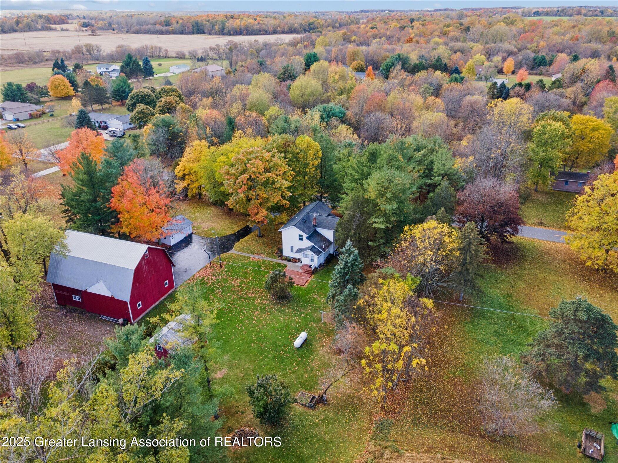 2229 Ives Road Leslie, MI 49251 - Photo 33 of 40 01-2229-Ives-Rd-Leslie-MI-49251-Windowst