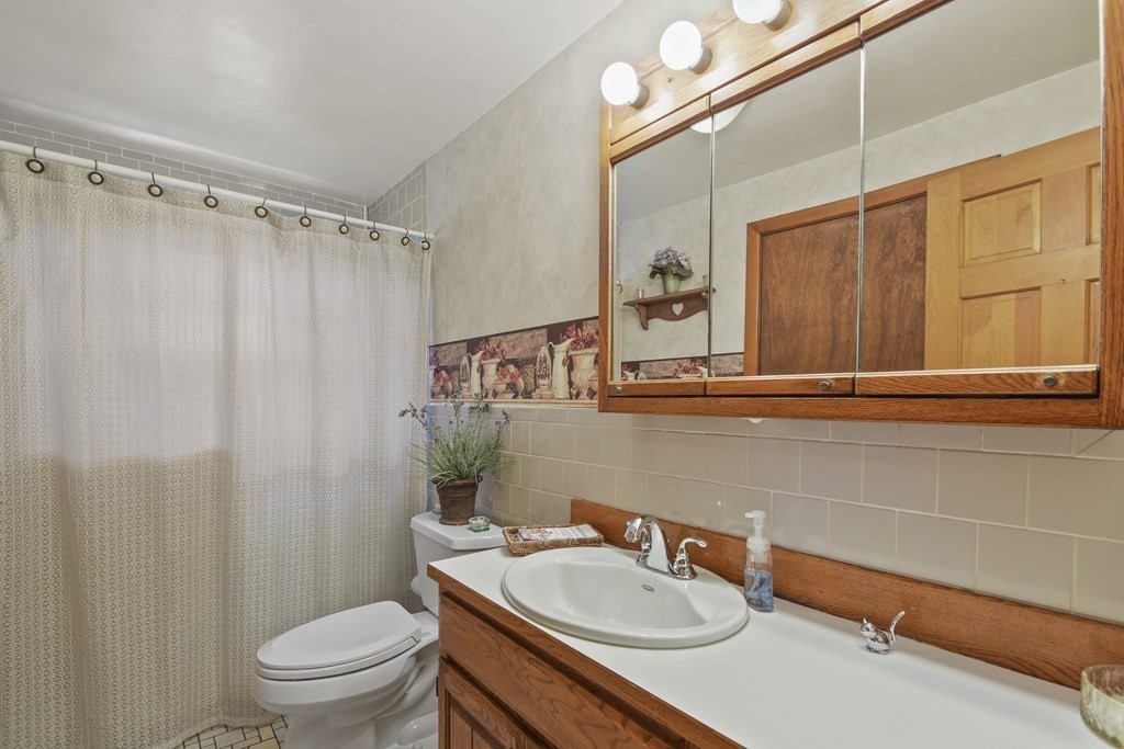 1 Coderre Drive Bellingham, MA 02019 - Photo 10 of 24 Gallery Image 10