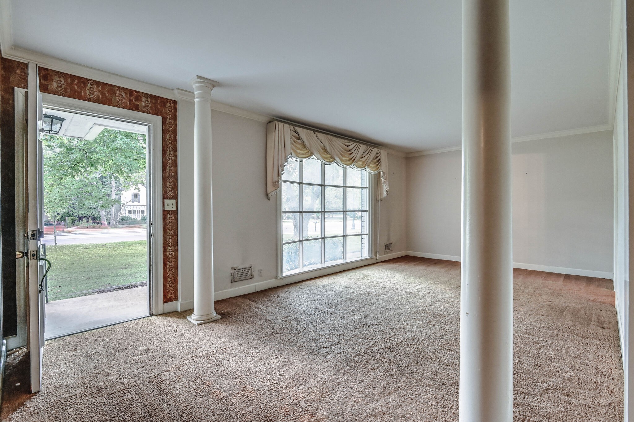 708 Hillsboro Road Franklin, TN 37064 - Photo 6 of 42 Gallery Image 6