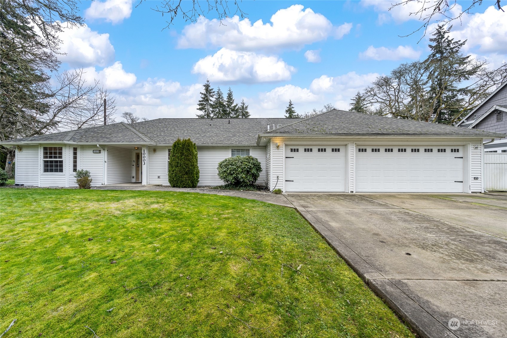 10003 Meadow Road Southwest Lakewood, WA 98499 - Photo 1 of 40
