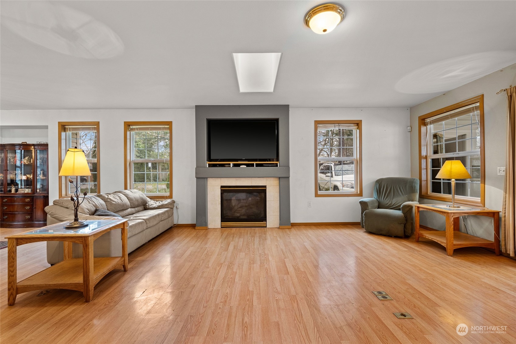 10003 Meadow Road Southwest Lakewood, WA 98499 - Photo 12 of 40
