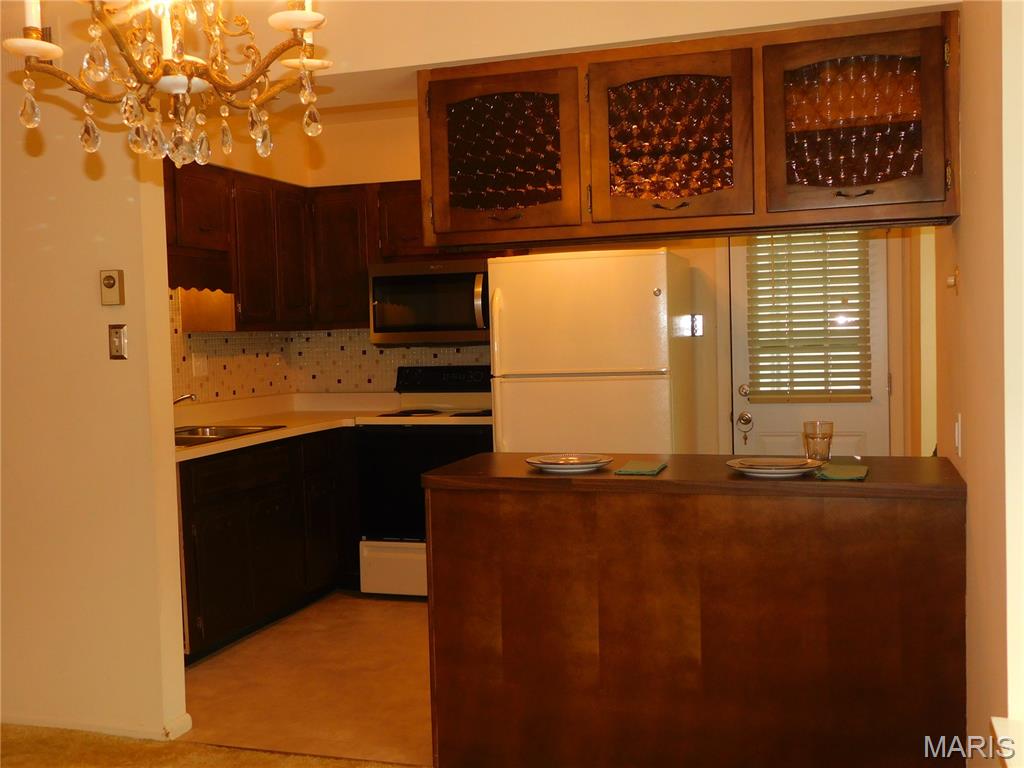 1678 Blue Ridge Drive, Unit F St. Louis, MO 63125 - Photo 36 of 38