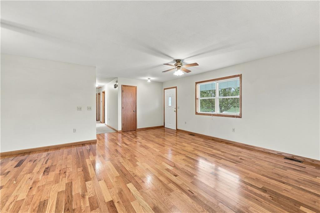 1696 Southwest 500th Road Holden, MO 64040 - Photo 9 of 54 Gallery Image 9