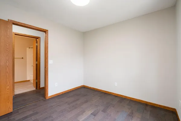 $2,795 | 9850 Laguna Circle, Eden Prairie, MN 55347