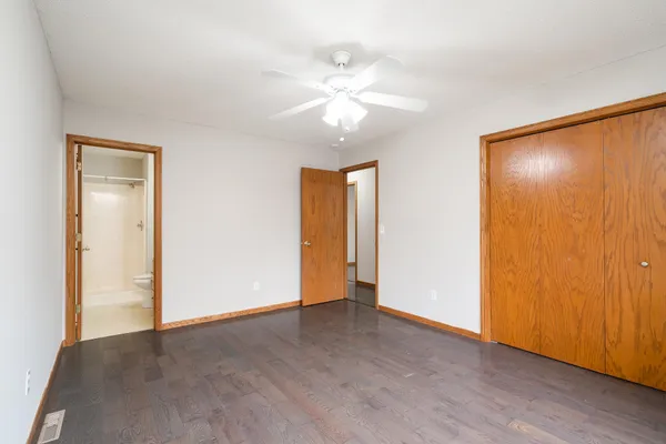 $2,795 | 9850 Laguna Circle, Eden Prairie, MN 55347