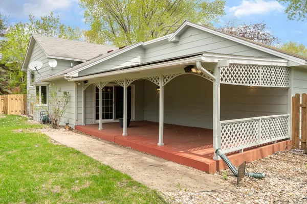 $2,795 | 9850 Laguna Circle, Eden Prairie, MN 55347