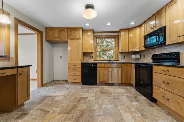 $767,500 | 46 Perry H Henderson Drive, Framingham, MA 01701
