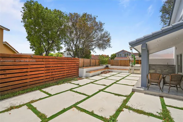 $789,000 | 12894 Southwest 60th Terrace, Miami, FL 33183