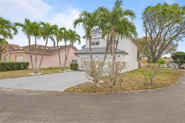 $789,000 | 12894 Southwest 60th Terrace, Miami, FL 33183