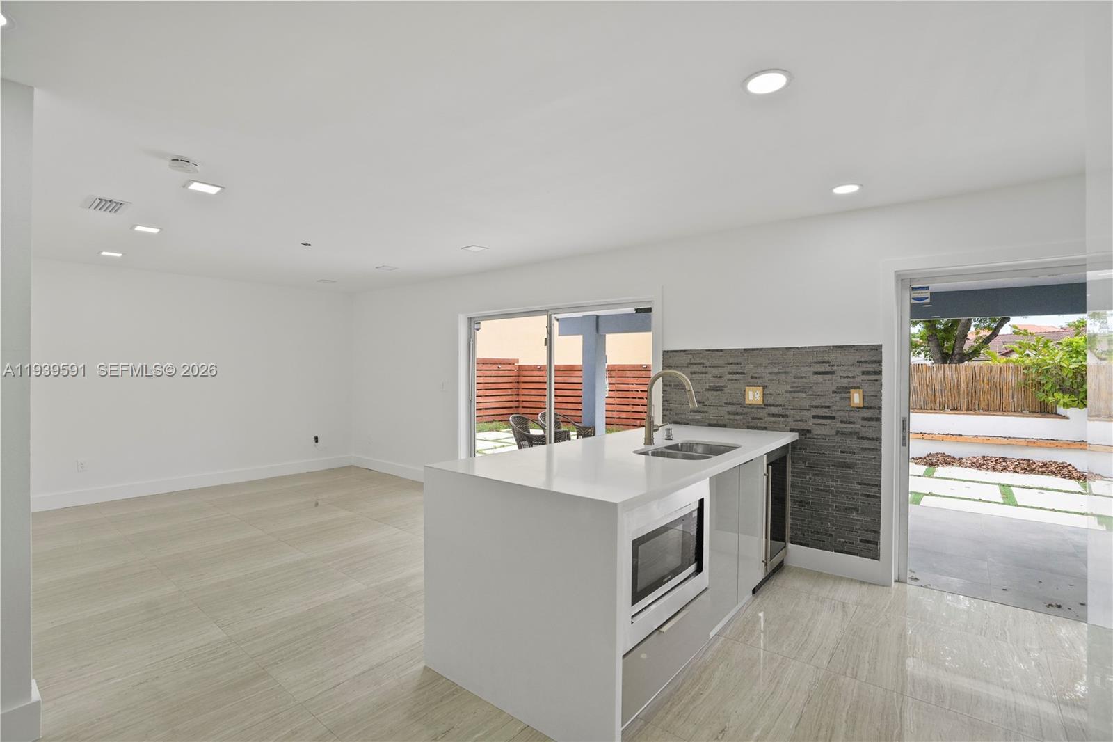 12894 Southwest 60th Terrace Miami, FL 33183 - Photo 7 of 66