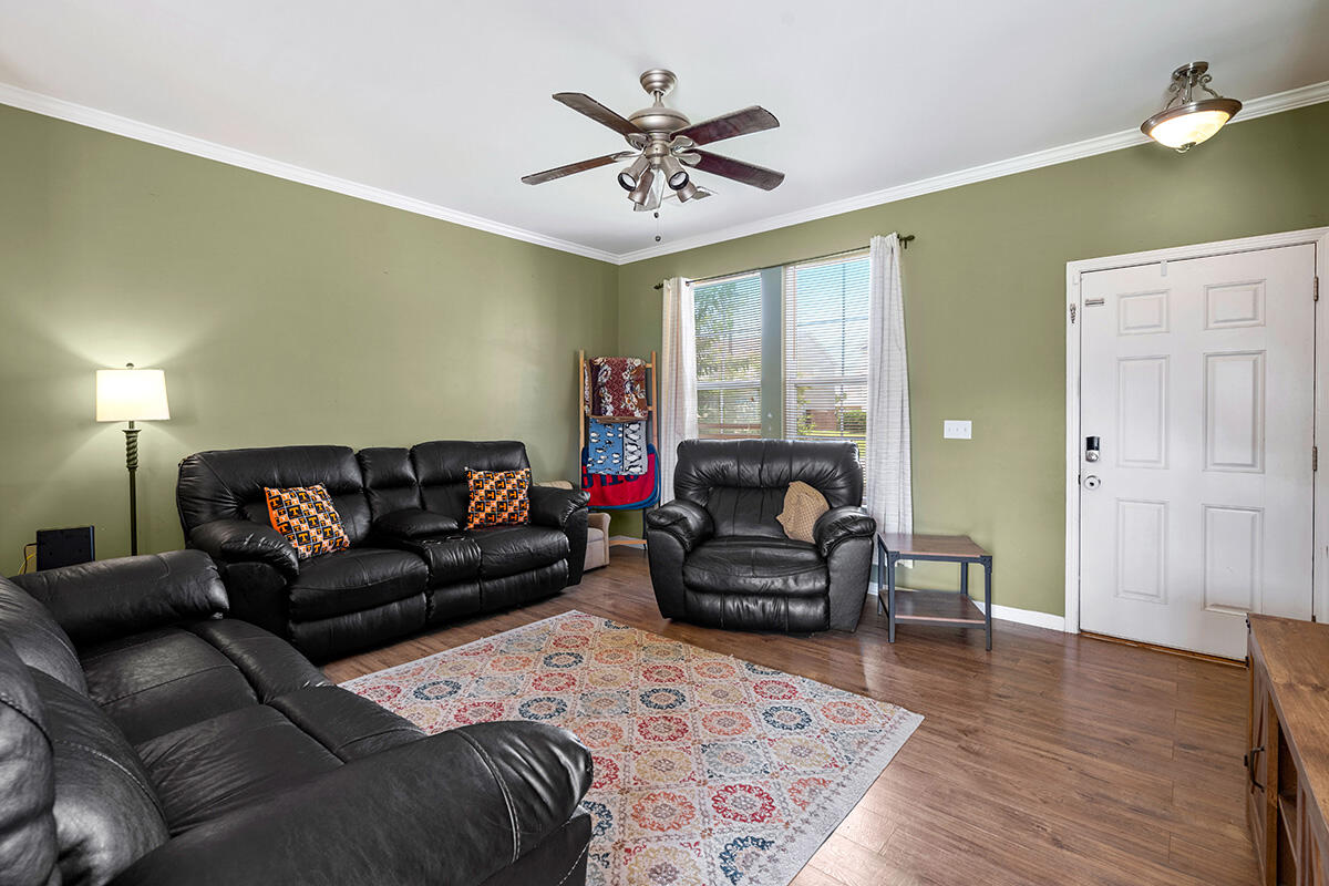 320 Mossy Wood Road Summerville, SC 29486 - Photo 5 of 25 5