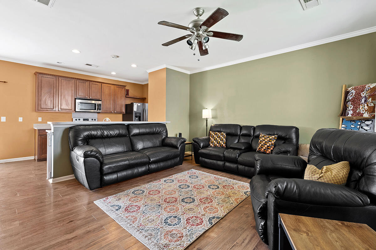 320 Mossy Wood Road Summerville, SC 29486 - Photo 8 of 25 8