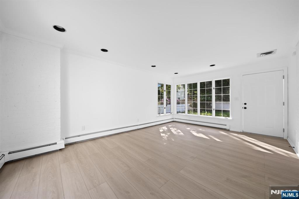55 Forest Road Demarest, NJ 07627 - Photo 12 of 30