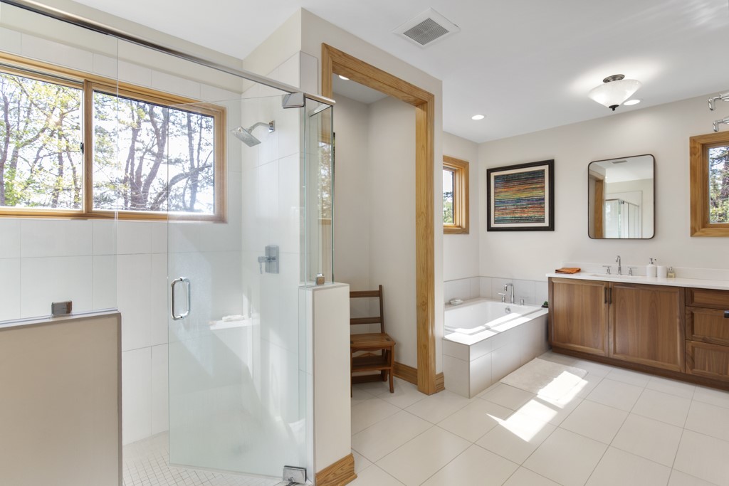 144 Lecroy Road Walhalla, SC 29691 - Photo 16 of 49