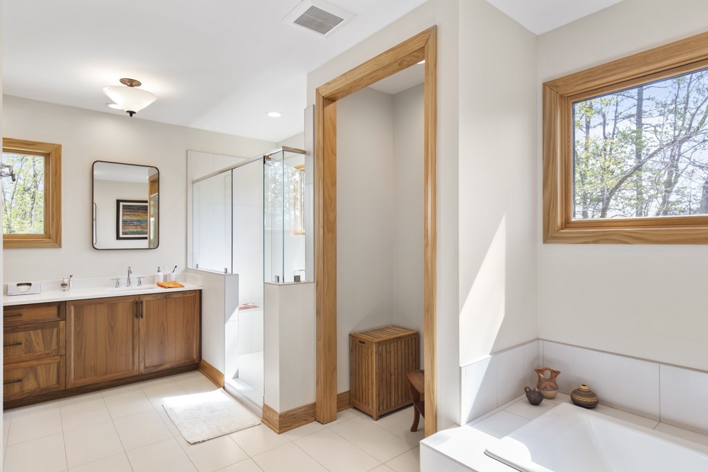 144 Lecroy Road Walhalla, SC 29691 - Photo 17 of 49