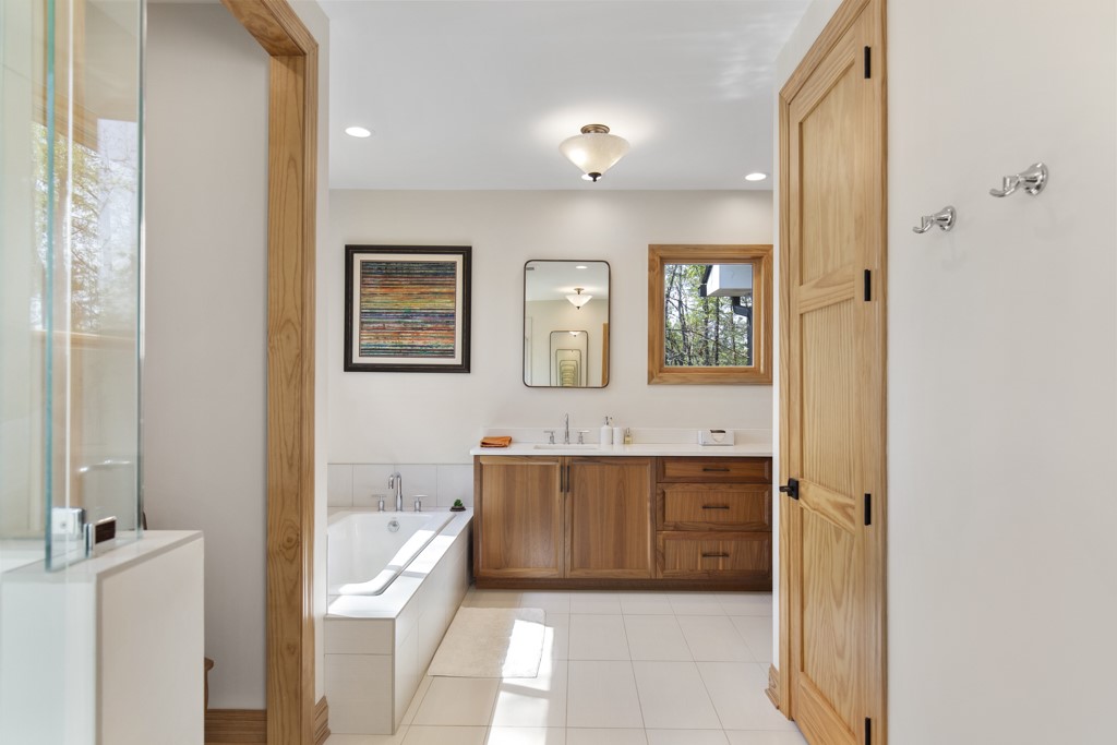 144 Lecroy Road Walhalla, SC 29691 - Photo 18 of 49