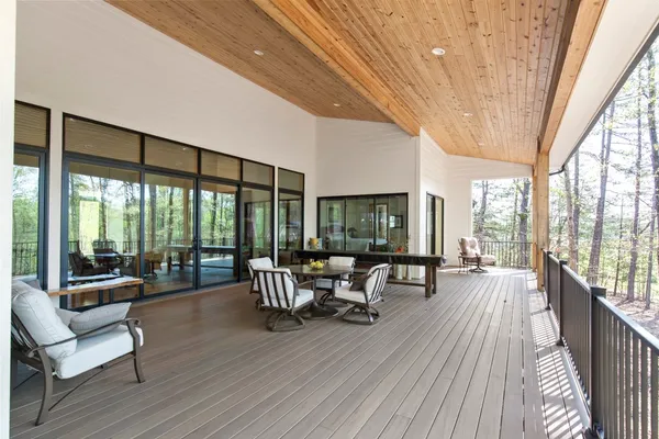 $1,249,000 | 144 Lecroy Road, Walhalla, SC 29691