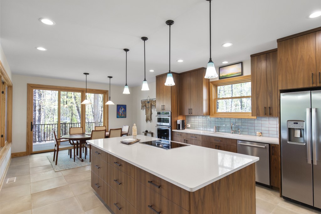 144 Lecroy Road Walhalla, SC 29691 - Photo 7 of 49