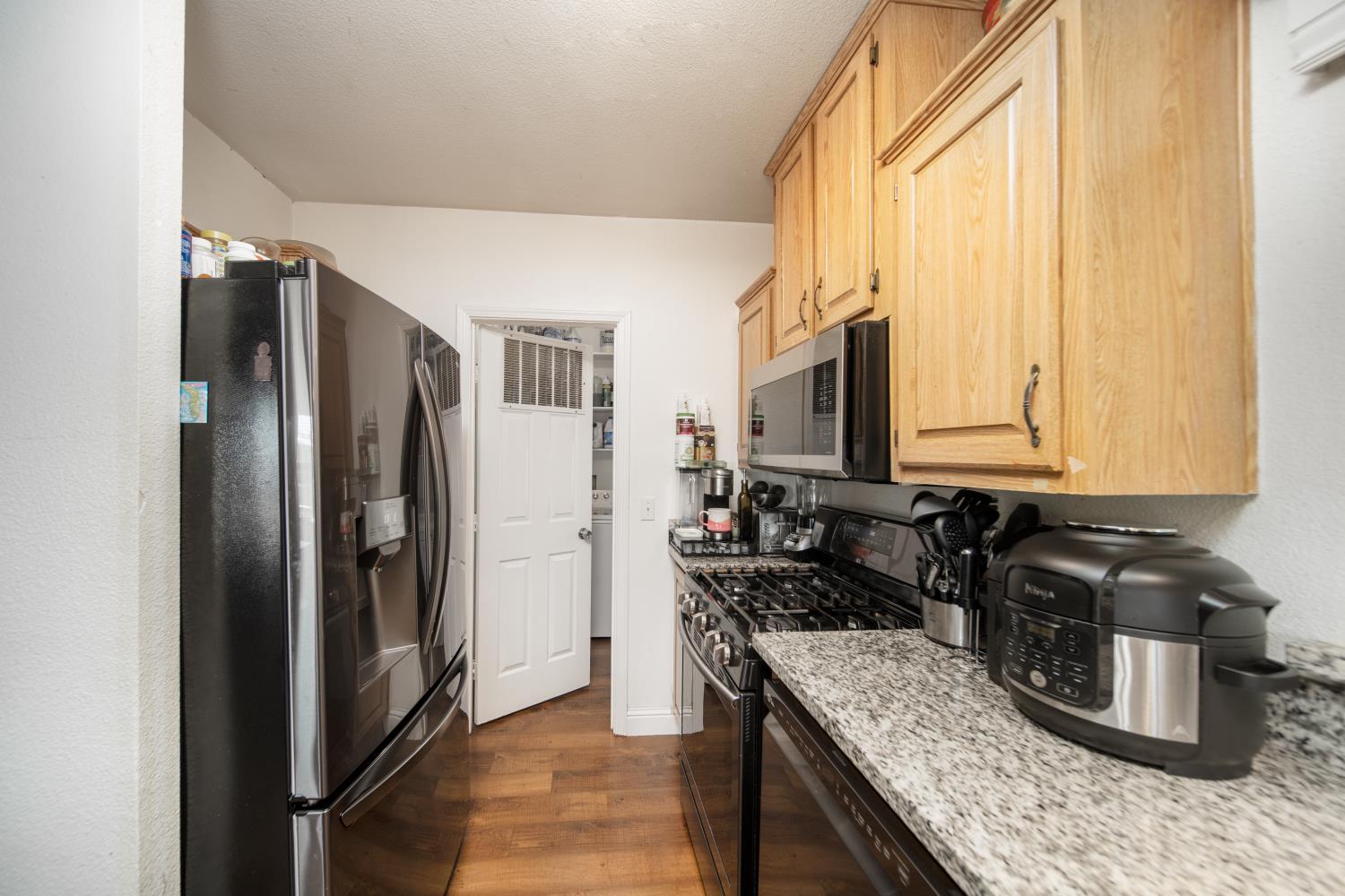 2841 Fowler Road, Unit 42 Ceres, CA 95307 - Photo 7 of 20