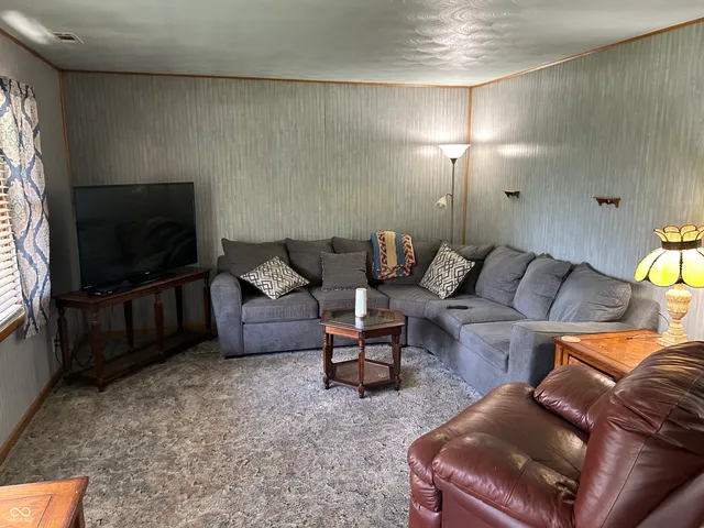 $290,000 | 134 West Sr 234, Jamestown, IN 46147