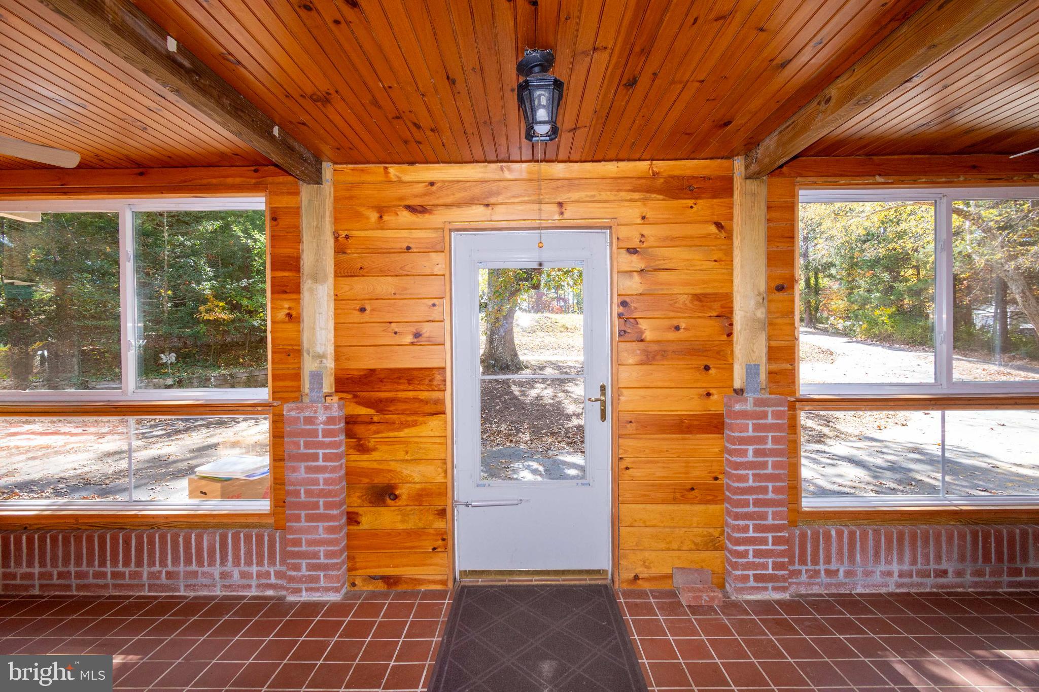 1571 Mitchell Point Road Mineral, VA 23117 - Photo 7 of 47 Front door from inside with circular drive