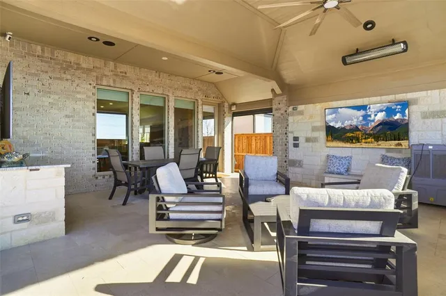 $529,900 | 118 Alamito Road, Rhome, TX 76078