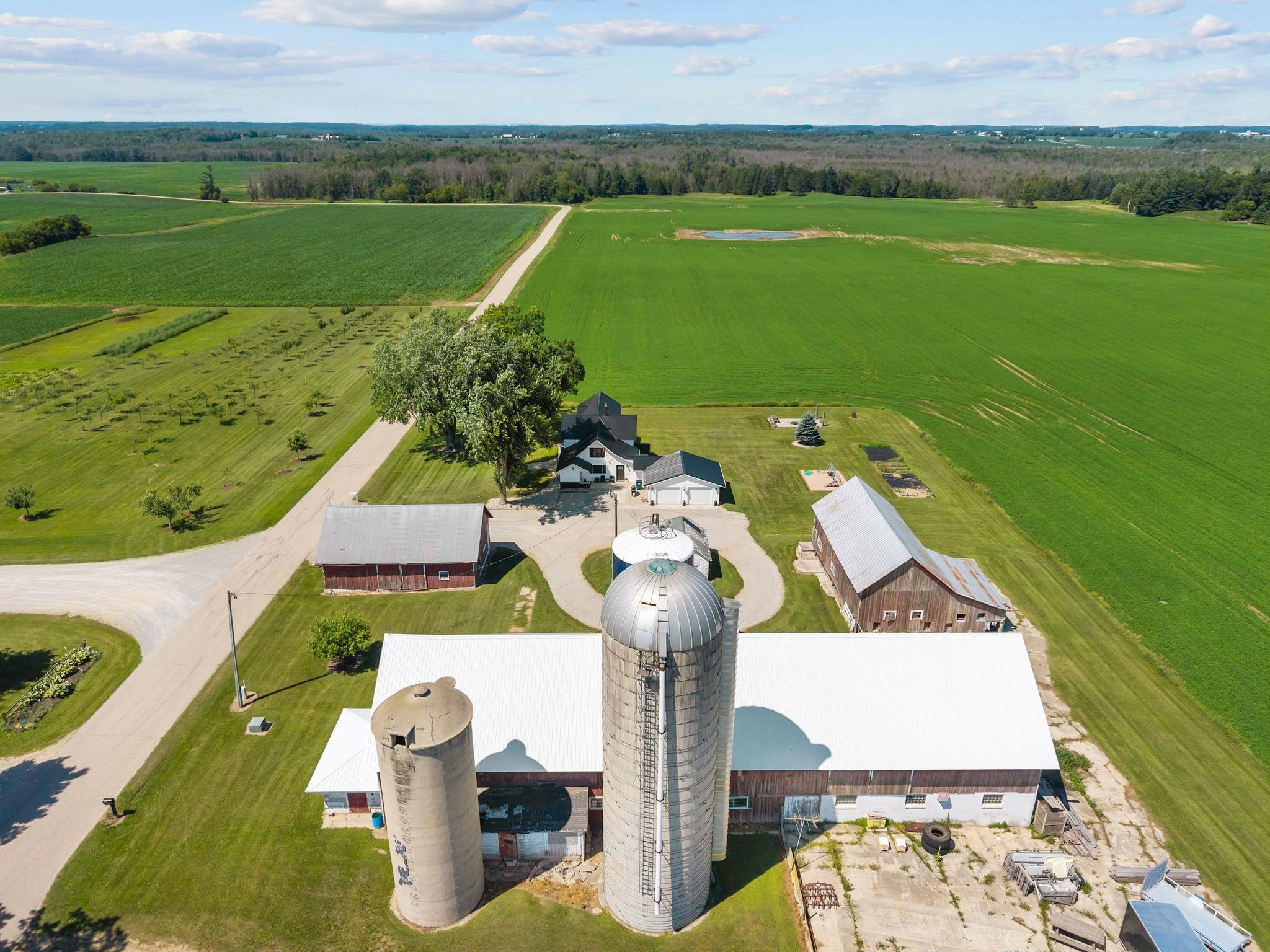 N5964 Division Road Cecil, WI 54111 - Photo 77 of 80
