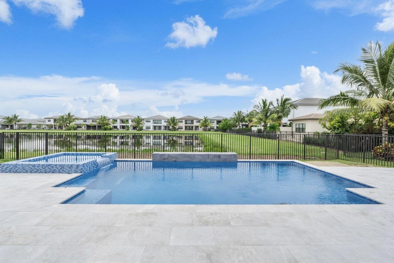 17057 Watersprite Lakes Road Boca Raton, FL 33496 - Photo 21 of 86 17057_Watersprite_Lakes_Rd_023