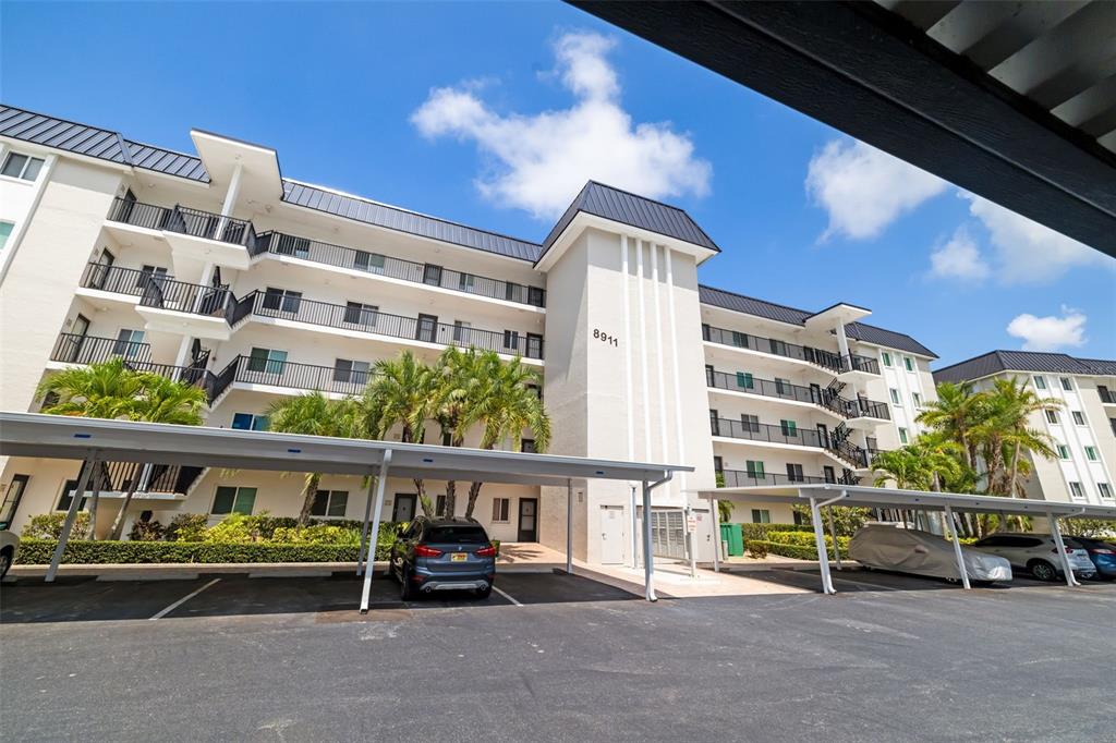 8911 Midnight Pass Road, Unit 409 Sarasota, FL 34242 - Photo 5 of 67