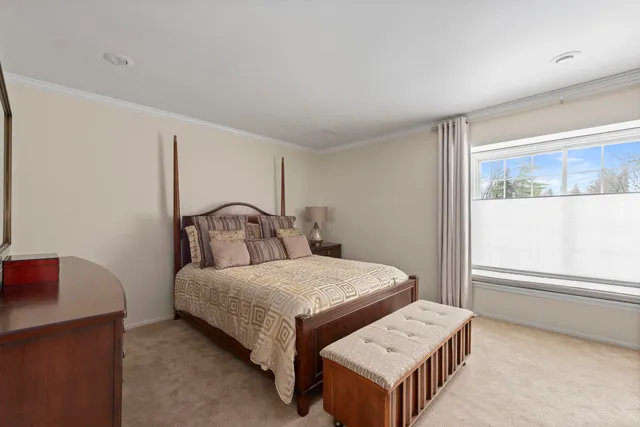 $420,000 | 5592 North Adams Way, Bloomfield Hills, MI 48302