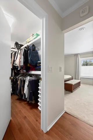 $420,000 | 5592 North Adams Way, Bloomfield Hills, MI 48302