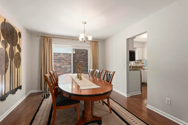 $420,000 | 5592 North Adams Way, Bloomfield Hills, MI 48302