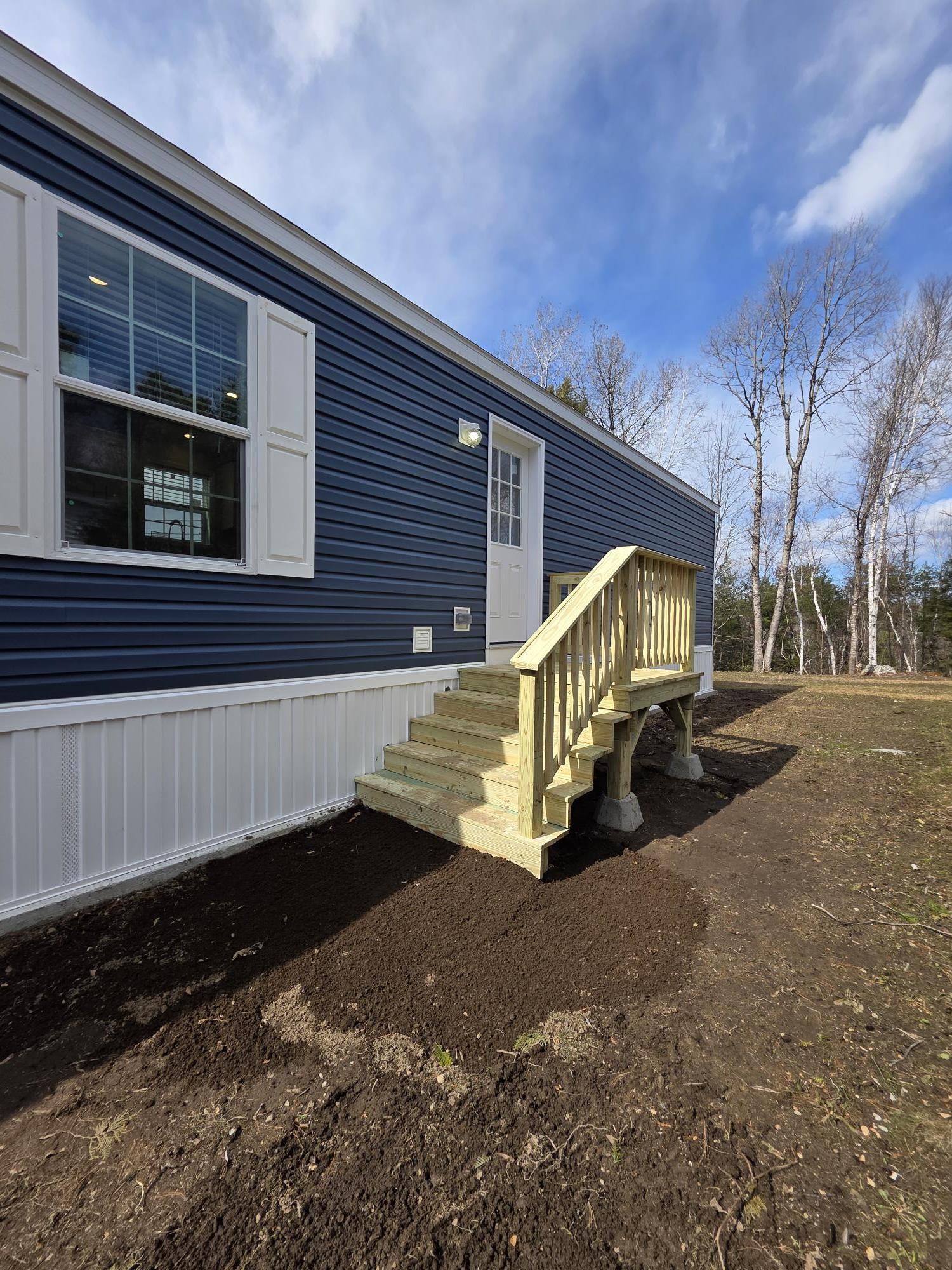 181 Leavitt Road Pittsfield, NH 03263 - Photo 2 of 5