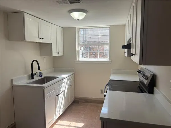 $1,250 | 314 West Liberaux Street, Unit A, Chalmette, LA 70043