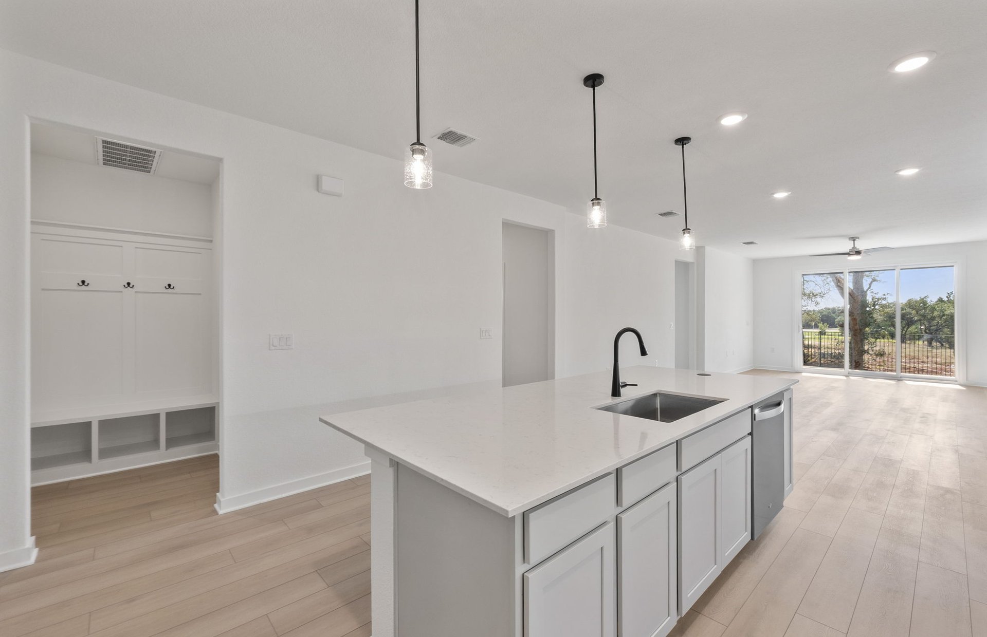 120 Adlai Avenue Georgetown, TX 78633 - Photo 12 of 33