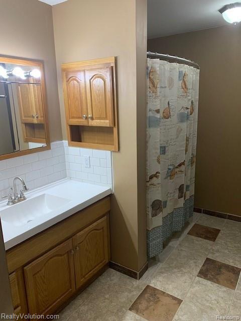 5075 Colling Road Unionville, MI 48767 - Photo 15 of 25