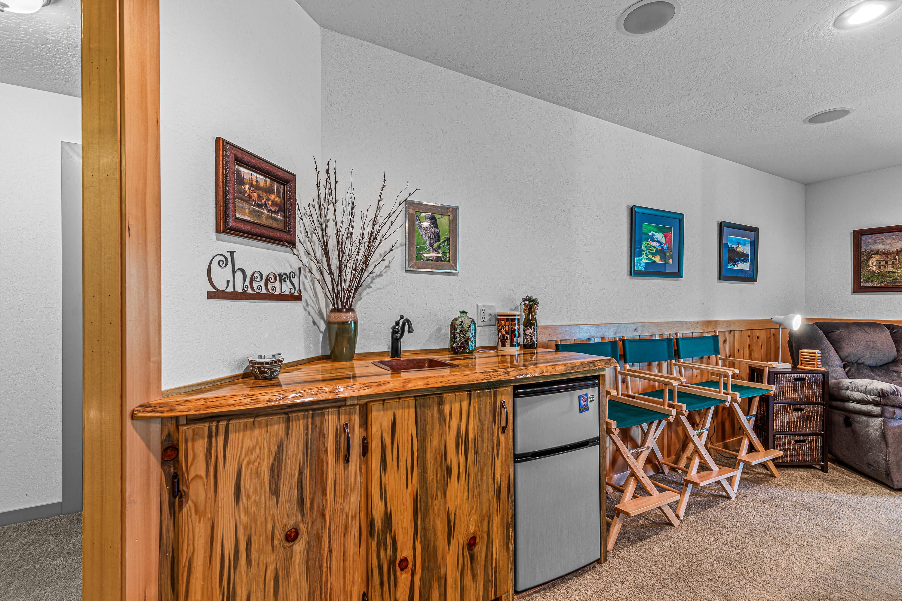 2455 Cobleigh Road Eagle Point, OR 97524 - Photo 38 of 63 9R9A5828