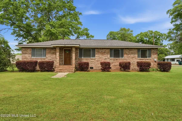 $195,000 | 200 Harvey Avenue, Petal, MS 39465