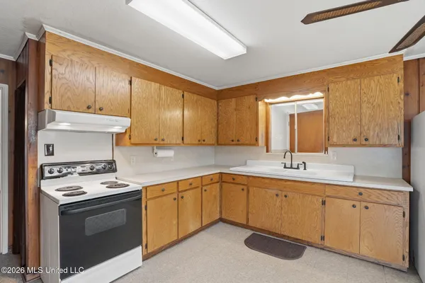 $195,000 | 200 Harvey Avenue, Petal, MS 39465